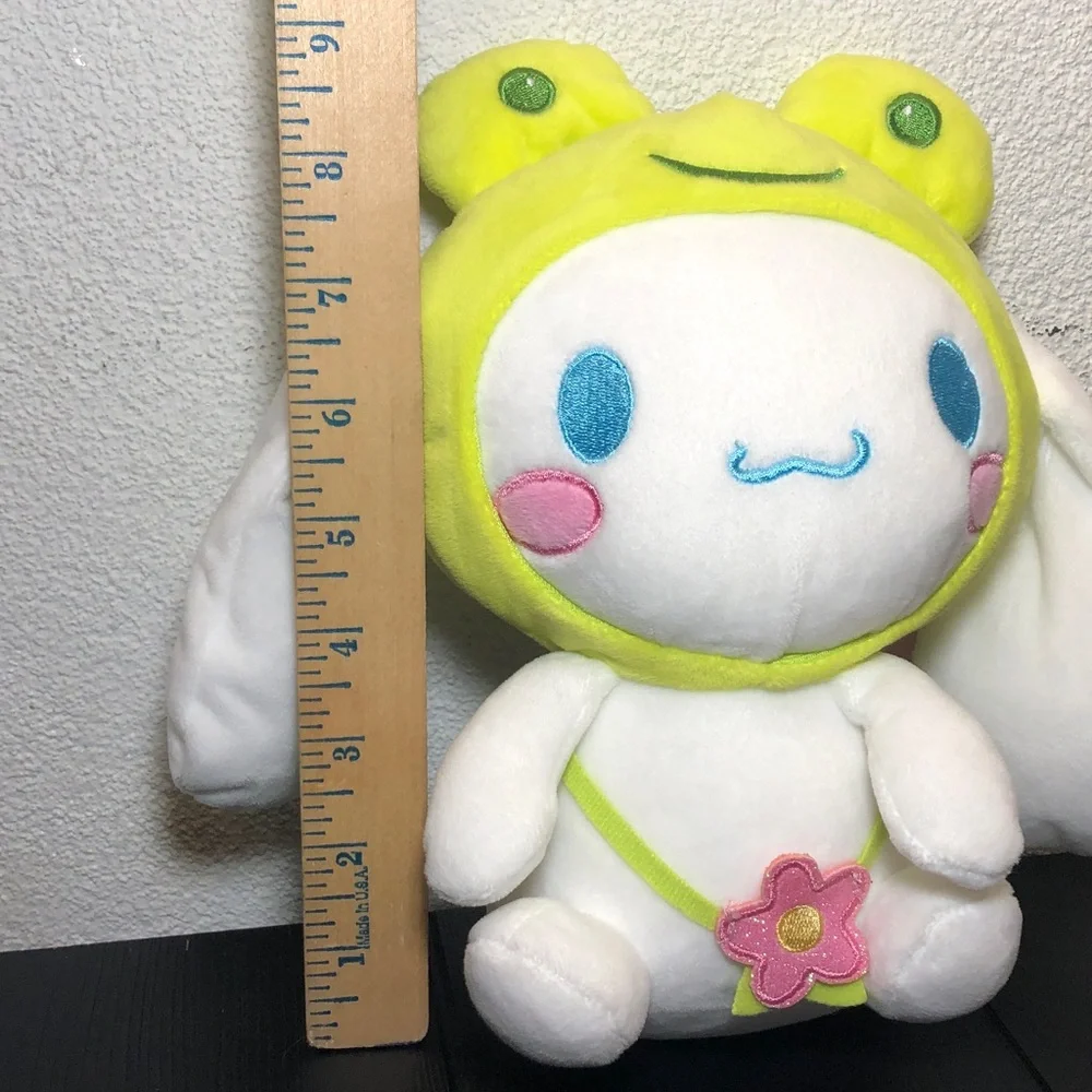 Hello Kitty Frog-Eared Plush - White and green